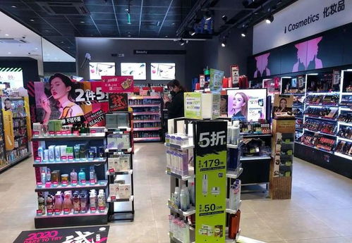 屈臣氏深陷負面輿論，跌落美妝零售業C位非偶然——兼論房地產業的影響